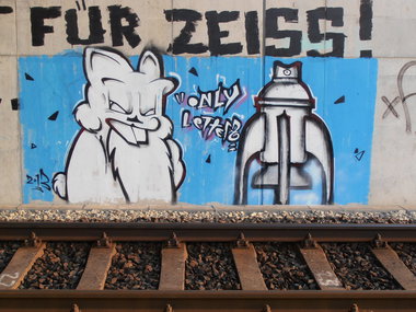 Graffiti Bombing in Kleinschwabhausen - Photo by hainz107 - only, letters