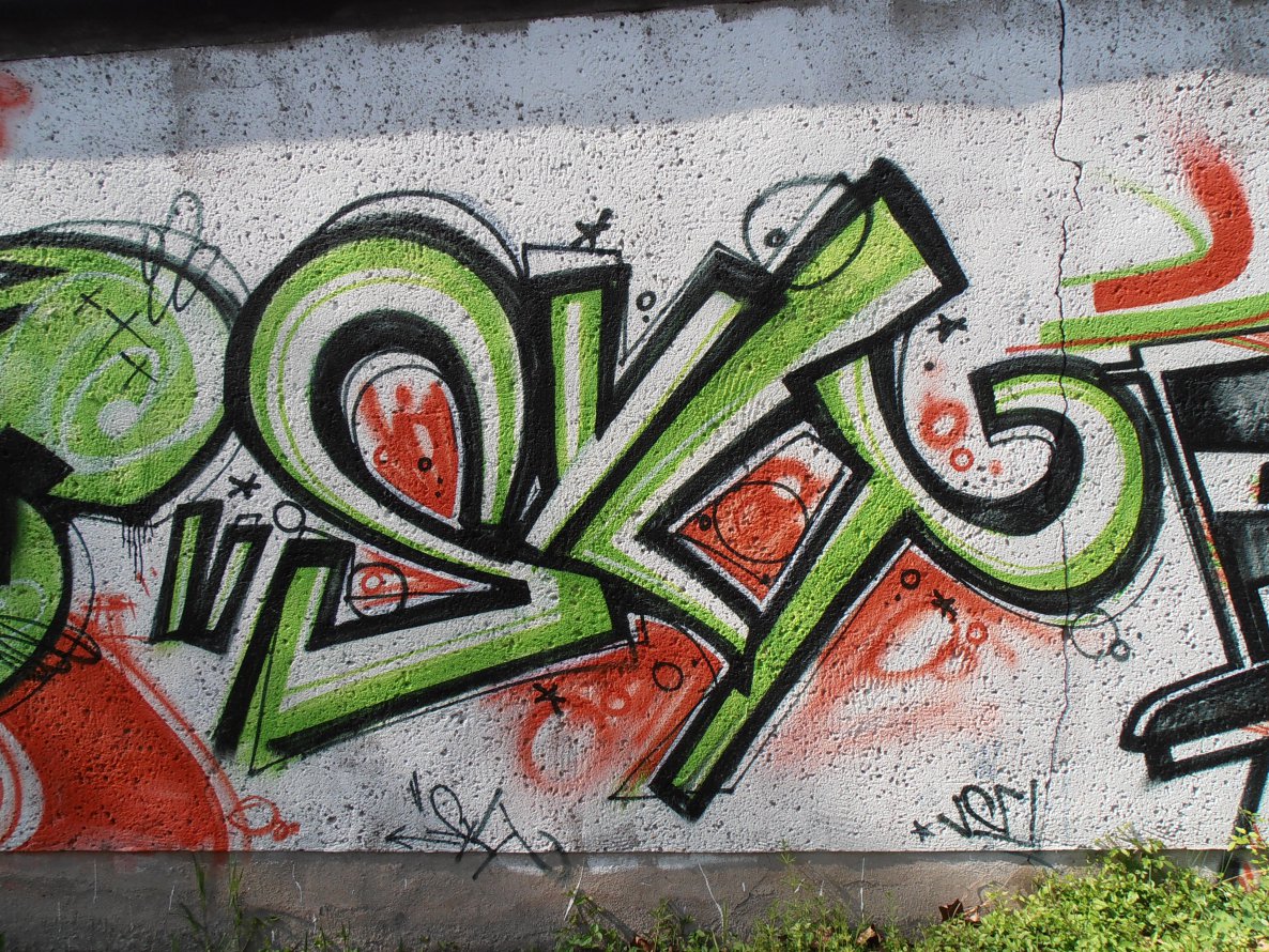 Graffiti Bombing in Erfurt - Photo by hainz107 - sylt