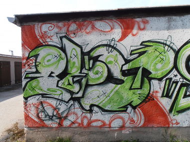 Graffiti Bombing in Erfurt - Photo by hainz107 - boist