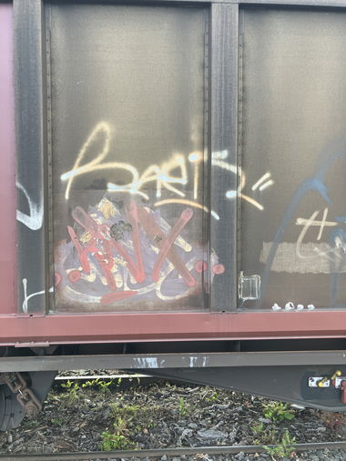 Graffiti Artwork - Photo by hainz107