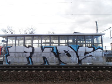 Graffiti Bombing in Leipzig - Photo by hainz107 - fka