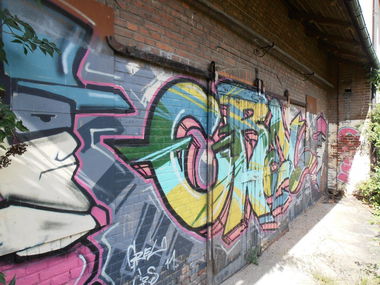 Graffiti Bombing in Großschwabhausen - Photo by hainz107 - crel, grs
