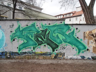 Graffiti Wall in Jena - Photo by hainz107 - fer