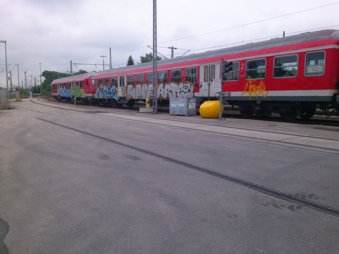 Graffiti Train in München - Photo by hanswurst