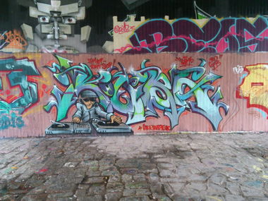 Graffiti Wall - Photo by hanswurst