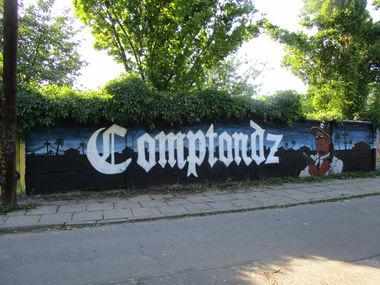 Graffiti Wall in Warsaw - Photo by hanzo122 - Joter, Tondz (2016)