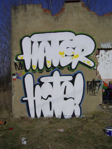 Graffiti Wall - Photo by hatenwd - Hater, Hate, Wu (2014)