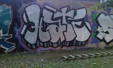 Graffiti Wall - Photo by hatenwd