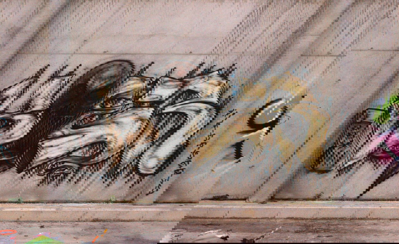 Graffiti Wall - Photo by hauaufdiekacke - character, letters, drippy (2013)
