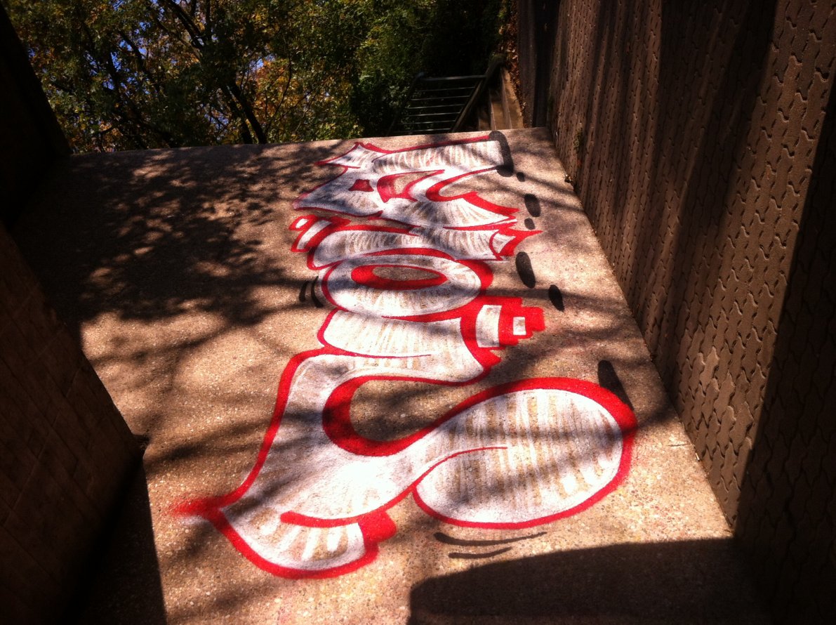 Graffiti Bombing - Photo by haze13 - Nois