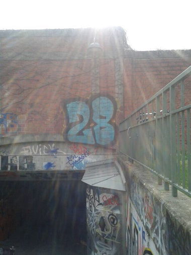 Graffiti Bombing - Photo by haze13 - 28 (2014)