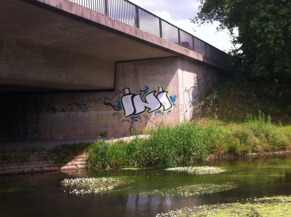 Graffiti Wall - Photo by haze13 - Ini