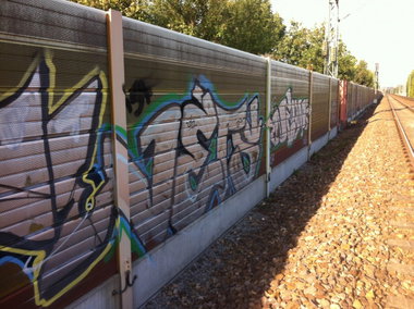 Graffiti Wall - Photo by haze13 - Jets, isf
