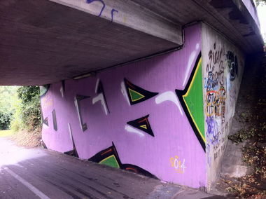 Graffiti Wall - Photo by haze13 - Dgs