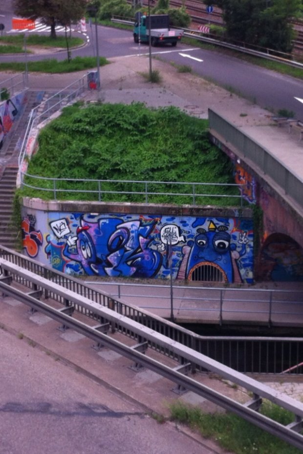 Graffiti Wall - Photo by haze13 - Otik (2014)