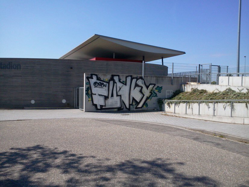 Graffiti Bombing - Photo by haze13 - Funky