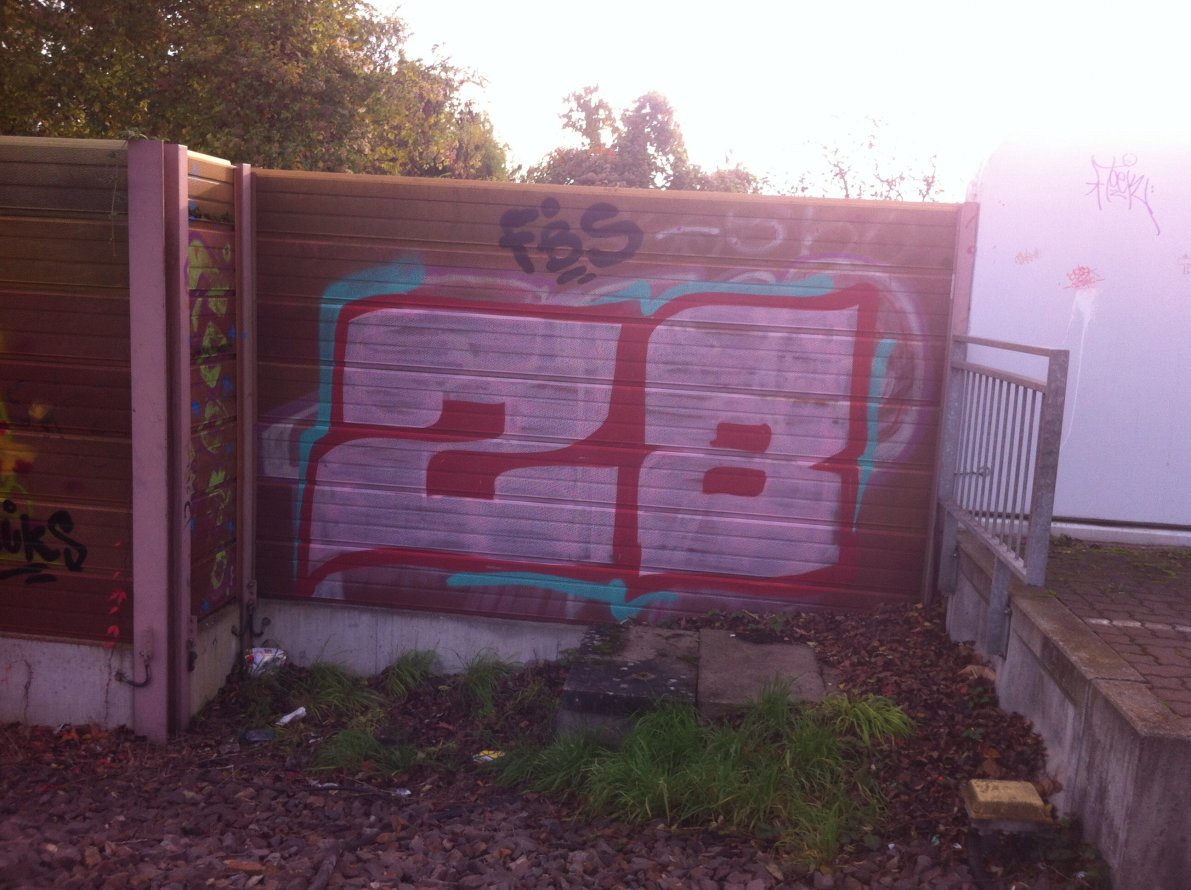 Graffiti Bombing - Photo by haze13 - 28 (2013)