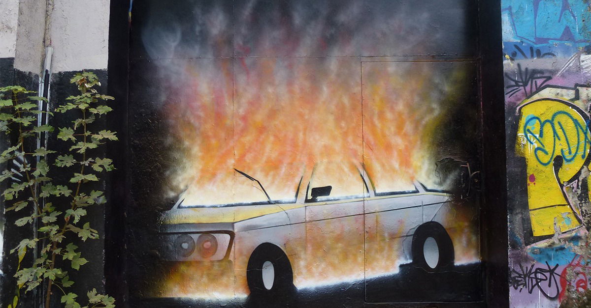 Graffiti Wall in Tarbes - Photo by heaks65 - burning, car, 65ers (2016)