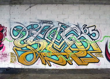 Graffiti Wall in Tarbes - Photo by heaks65 - 65ERS, ZuluNation, heaks65 (2018)