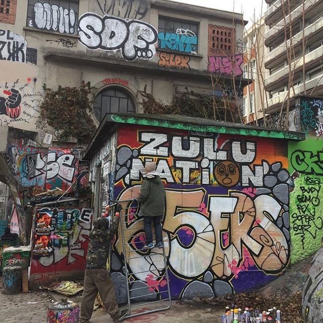 Graffiti Wall in Paris - Photo by heaks65 - UZN, 65ERS, Paris (2016)