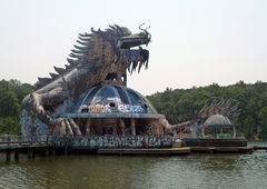 Graffiti Bombing in Hué - Photo by heaks65 - 65ERS, Vietnam, Silver (2018)