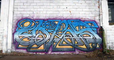 Graffiti Wall in Lannemezan - Photo by heaks65 - 65ERS, UZNlesOurZ, Freestyle (2017)