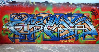 Graffiti Wall in Paris - Photo by heaks65 - 65ERS, Paris, UZN (2016)