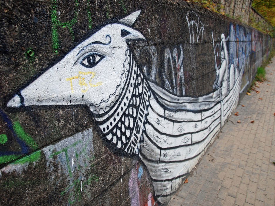 Graffiti Street Art in Sheffield - Photo by hedley