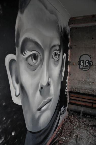 Graffiti Wall in Sheffield - Photo by hedley - colr, art