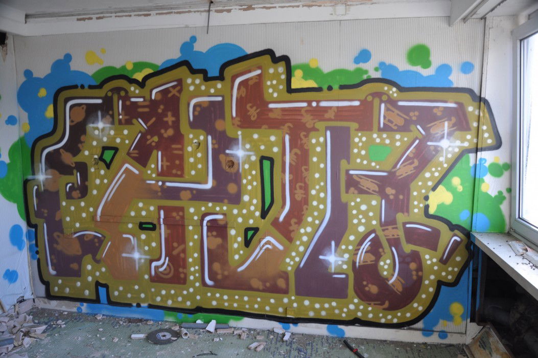 Graffiti Wall in Sheffield - Photo by hedley