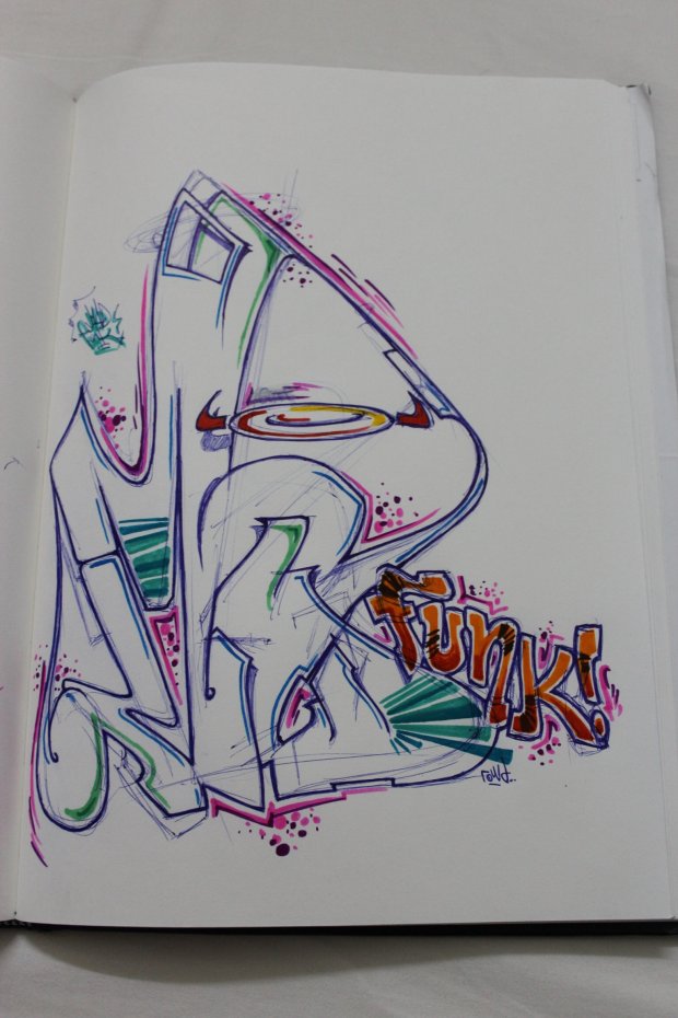 Graffiti Sketch in Vietnam - Photo by heffernan - Mad, funk, rowd (2014)