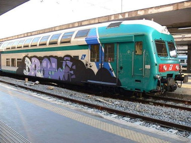 Graffiti Train - Photo by heisenberch