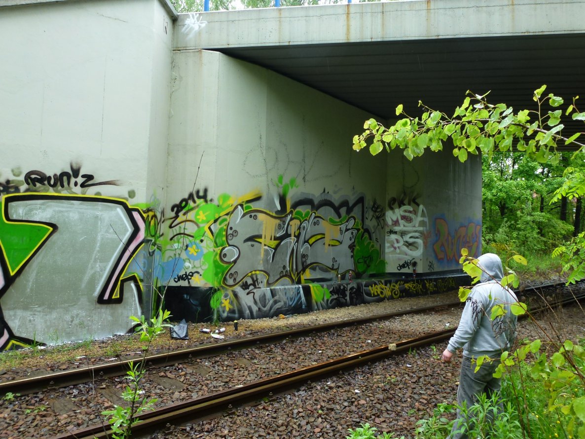 Graffiti Wall - Photo by hejkumkejkum