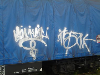 Graffiti Train - Photo by hejkumkejkum - cilz