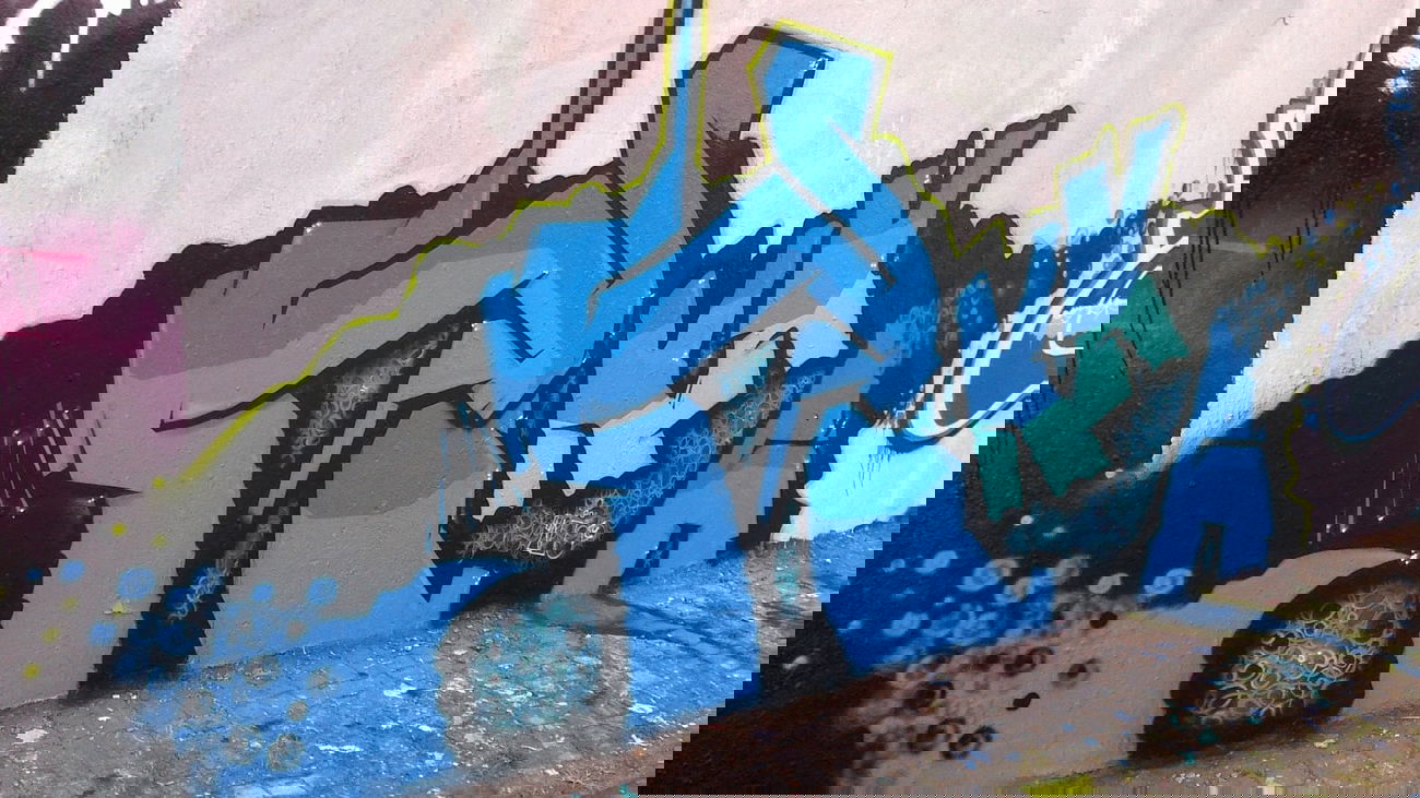 Graffiti Wall - Photo by heka - heka, thai, amig (2012)