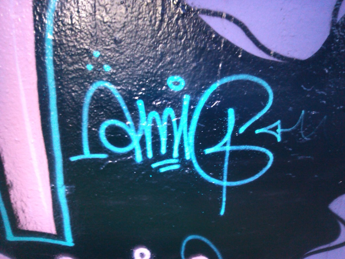 Graffiti Artwork - Photo by heka - amig, heka, thai (2013)