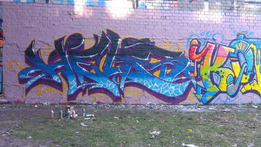 Graffiti Wall - Photo by heks - heks (2014)