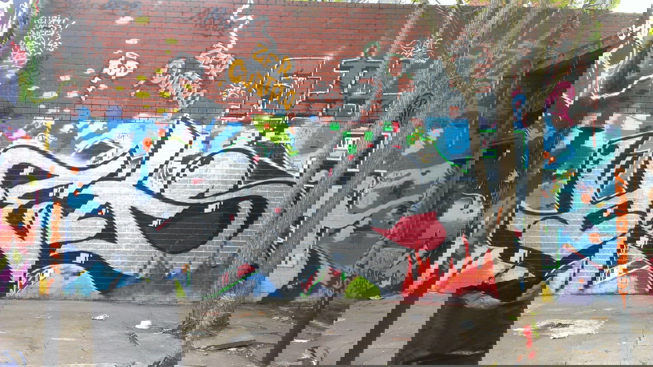 Graffiti Wall - Photo by heks - heks (2014)