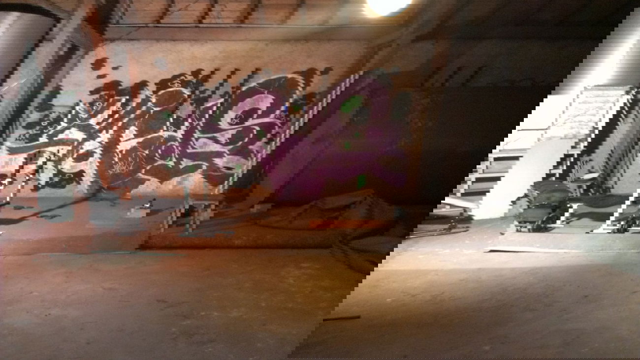 Graffiti Wall - Photo by heks