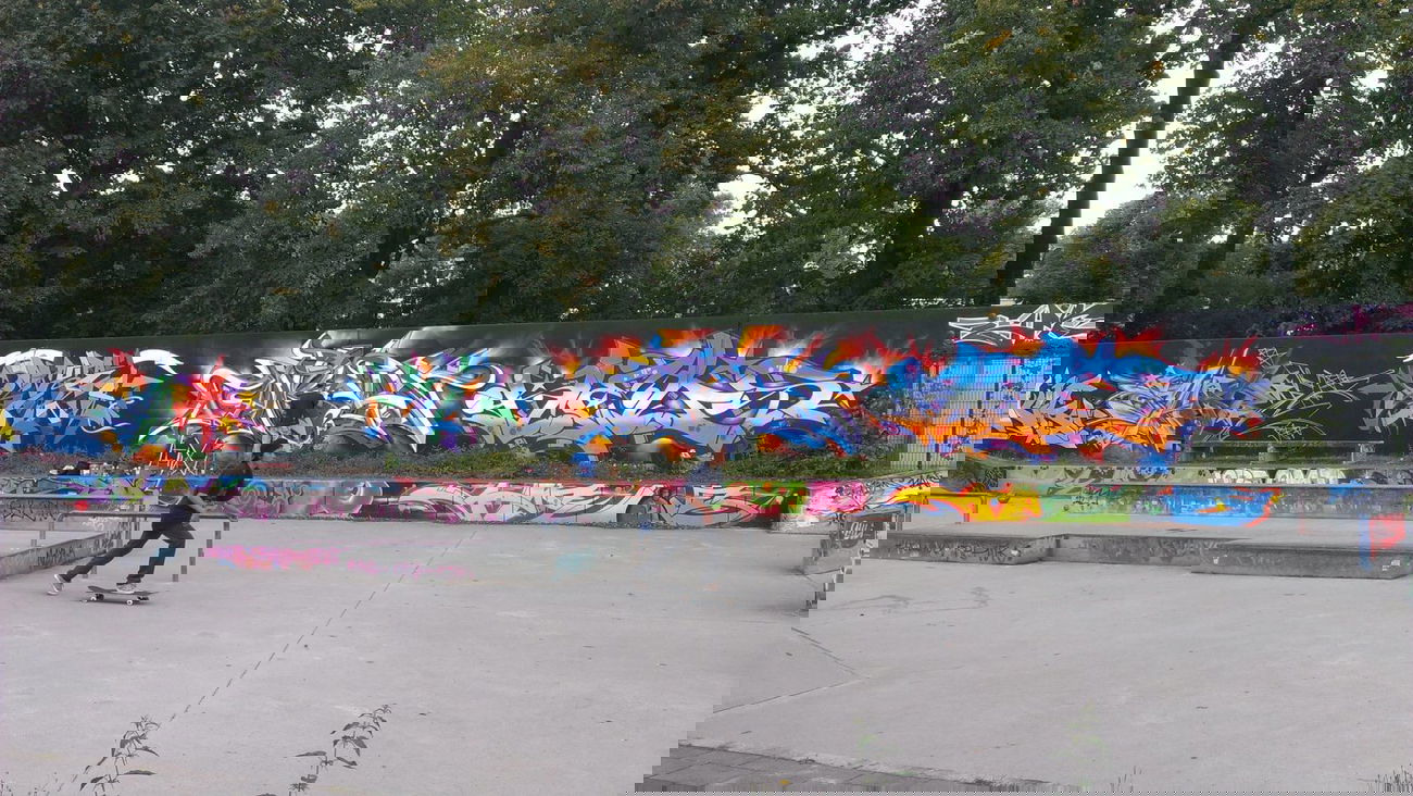 Graffiti Wall - Photo by heks - heks (2014)