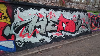 Graffiti Wall - Photo by heks - heks (2015)