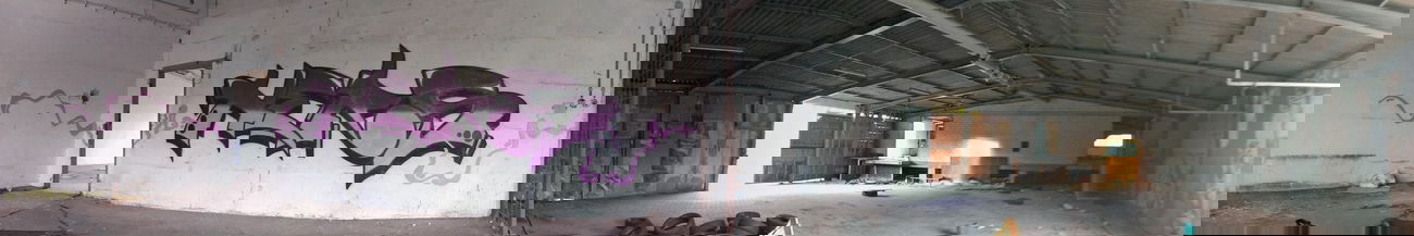 Graffiti Wall - Photo by heks - heks (2014)