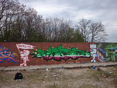 Graffiti Wall in Deutschland - Photo by heks - heks, tobo
