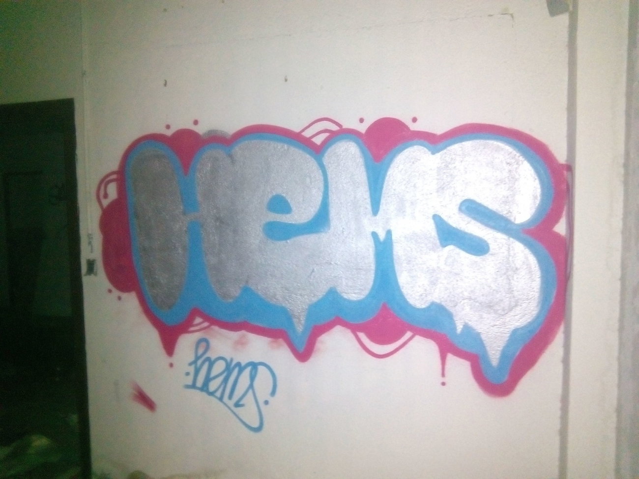 Graffiti Wall - Photo by hemsone - Hems, Madrid