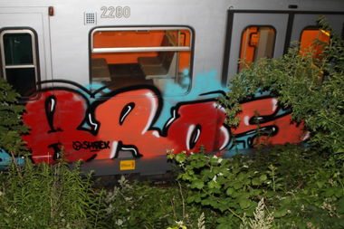 Graffiti in Vienna - Photo by hermanos - bros