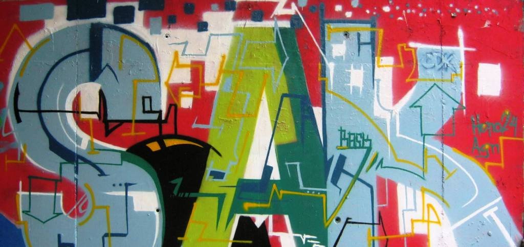 Graffiti Wall - Photo by hf_sqak - Hf, Sqak, Esnyotigo (2013)