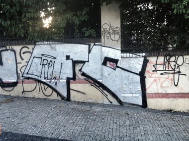 Graffiti Wall in Prague - Photo by hi94 - Fc, crew, prague (2013)