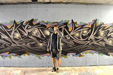 Graffiti Wall - Photo by highbutskilled (2013)