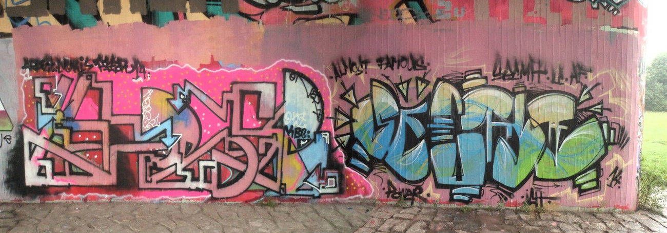 Graffiti Wall - Photo by honigfresser - SECMA, HORSE, ONER (2014)