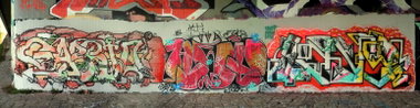 Graffiti Wall - Photo by honigfresser - gabrio, oner, hey (2014)